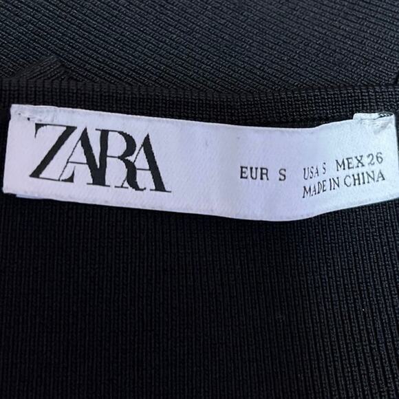 Zara Women's Black Sleeveless Rib Knit Halter Strap Square Neck Crop Tank Top S - Picture 3 of 4